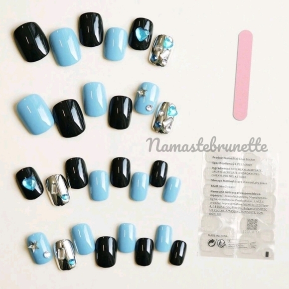 Rhinestone Stars & Hearts Press On Nails - Picture 5 of 14